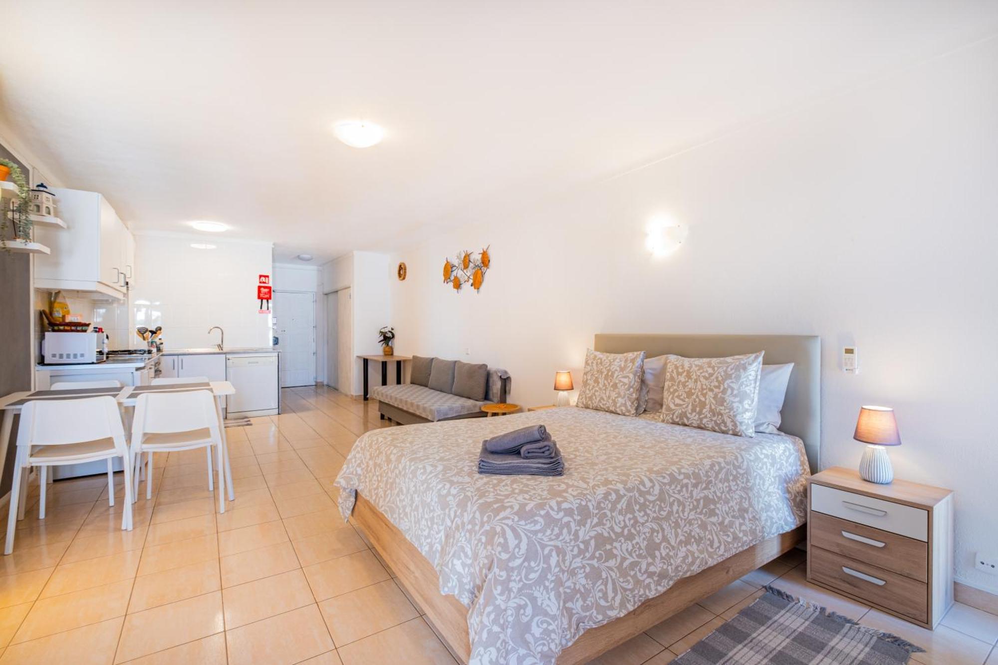 Beach Studio In Albufeira'S Old Town Экстерьер фото